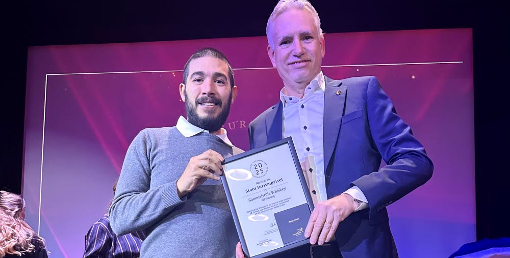 Jürgen Lorenz och Francisco Lozano från  Gammelstilla Whisky  under prisutdelningen av stora turismpriset i Stockholm.
